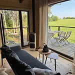 Treetop Tiny House Pod Korunami