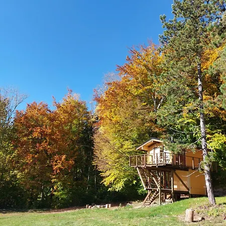 Treetop Tiny House Pod Korunami Horna Micina