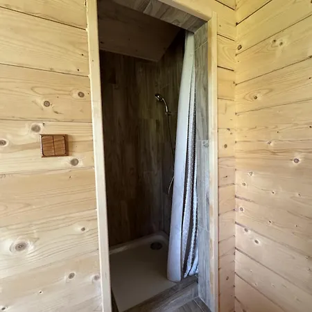 Treetop Tiny House Pod Korunami * Horna Micina