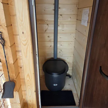 אתר קמפינג Treetop Tiny House Pod Korunami *