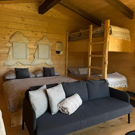 Campingplatz Treetop Tiny House Pod Korunami *